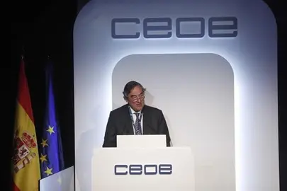 La CEOE destaca el dinamismo de la econom&iacute;a y ve factible crecer un 3 % en 2017