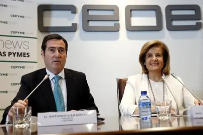 Las pymes podr&aacute;n salir de sus reg&iacute;menes de IVA para evitar el nuevo sistema