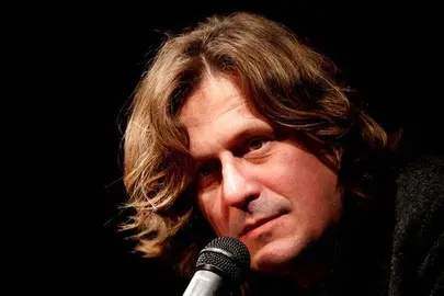 Nacho Vegas: "El capitalismo salvaje no facilita la ternura"