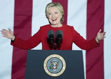 Clinton recuerda la ca&iacute;da de Nixon por obstruir la Justicia en alusi&oacute;n a Trump