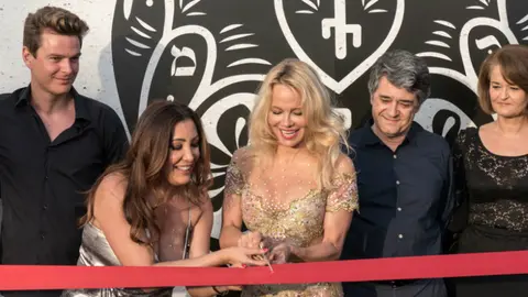 Pamela Anderson Marbella