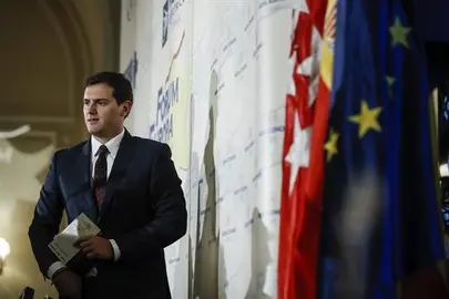 Cs a PSOE: &iexcl;Ojo con dar alas al nacionalismo! enredando con debates est&eacute;riles