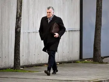 B&aacute;rcenas ve un "desprop&oacute;sito" que Rajoy tenga que declarar en el juicio de G&uuml;rtel