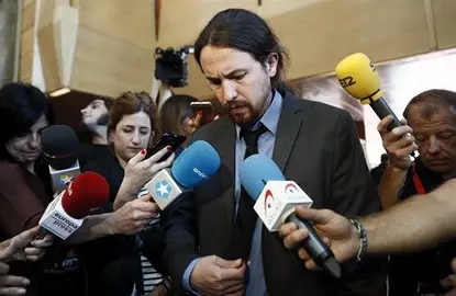 Iglesias afronta el reto de convencer de que es 'la alternativa' a Rajoy