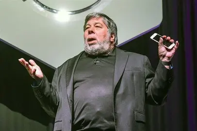 Wozniak, cofundador de Apple, duda de que las m&aacute;quinas desplacen a las personas