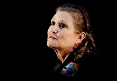 Carrie Fisher ten&iacute;a restos de coca&iacute;na y hero&iacute;na en su cuerpo cuando muri&oacute;