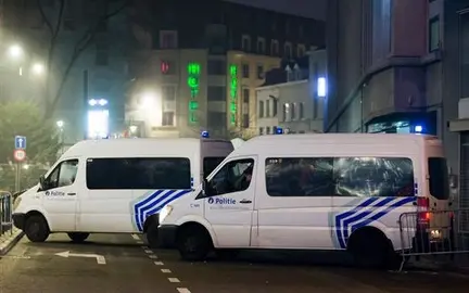 Una explosi&oacute;n obliga a evacuar la estaci&oacute;n central y la Grand Place de Bruselas