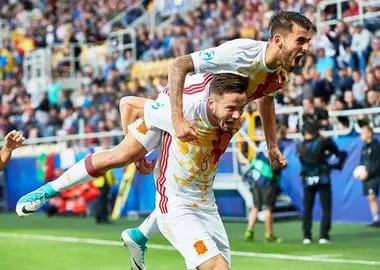 Espa&ntilde;a gana a Portugal y se clasifica para semifinales