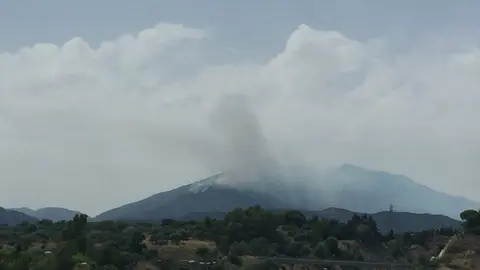 Aspecto del incendio desde Marbella