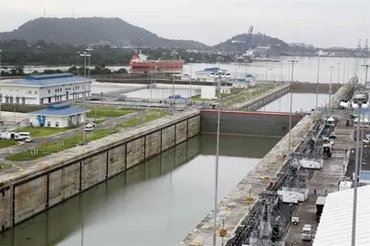 La ampliaci&oacute;n del Canal de Panam&aacute; celebra su primer a&ntilde;o en servicio