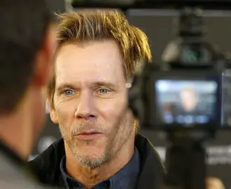 El canal Syfy planea una serie de "Tremors" con Kevin Bacon como protagonista
