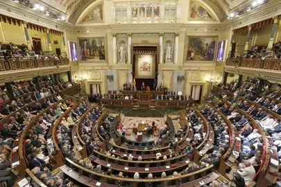 La Zarzuela achaca la ausencia de don Juan Carlos al formato del acto del Congreso