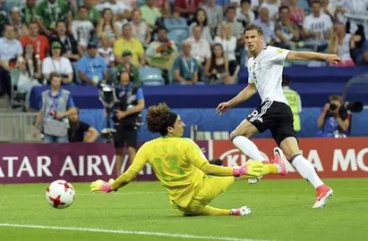 4-1. Alemania gana a una M&eacute;xico que mereci&oacute; m&aacute;s y jugar&aacute; la final con Chile
