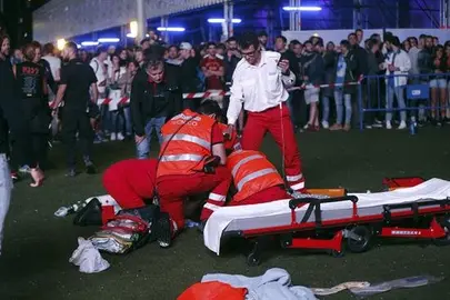 Acr&oacute;bata herido durante un espect&aacute;culo del programa del Mad Cool en Madrid.