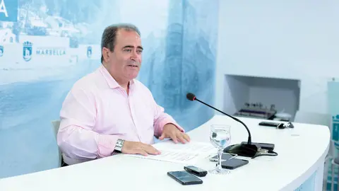 El concejal de Limpieza, Francisco García