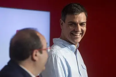 Uno de los dos diputados de Podemos rechaza acuerdo para gobernar con el PSOE