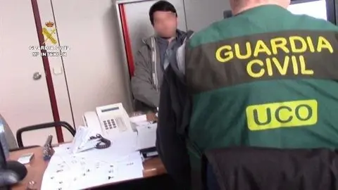 Estudian la extradici&oacute;n a EEUU del "hacker" ruso que pidi&oacute; amparo a Putin