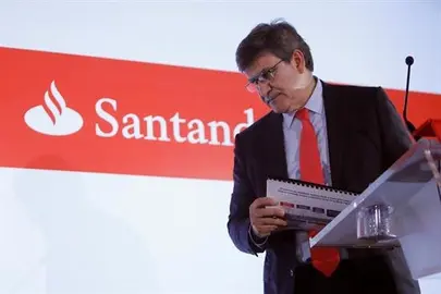 El Banco Santander conf&iacute;a en vender en breve al menos el 51 % del ladrillo del Popular