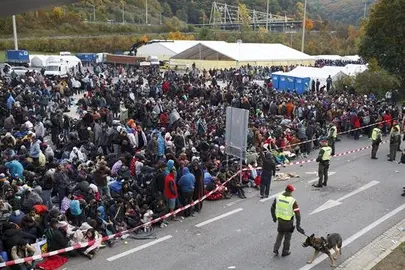 Austria intensifica los controles en las zonas fronterizas al este y al sur