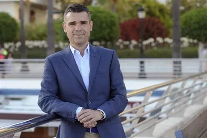 El PP negocia con OSP los "puntos y comas" de la moci&oacute;n de censura en Marbella