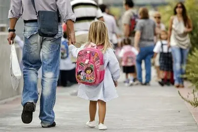 Las familias gastar&aacute;n 1.212 euros por hijo en el pr&oacute;ximo curso, seg&uacute;n la OCU