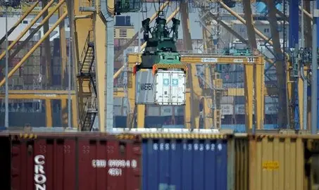 El comercio internacional en la Eurozona tuvo 26.600 millones de super&aacute;vit en junio