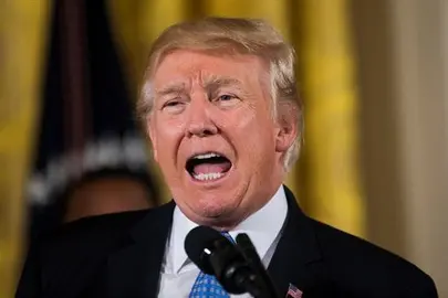 El Gobierno de Trump defiende la eficacia del muro antes de su visita a Arizona