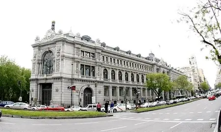 El INE confirma que la econom&iacute;a espa&ntilde;ola creci&oacute; el 0,9 % entre abril y julio