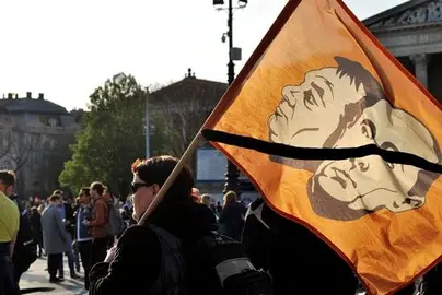 ONG h&uacute;ngaras presentan un recurso contra la pol&eacute;mica ley que las controla
