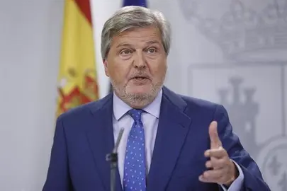 El Gobierno emplaza a Puigdemont a explicar por qu&eacute; neg&oacute; el aviso de la CIA