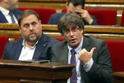 Puigdemont: Espa&ntilde;a no es un r&eacute;gimen democr&aacute;tico y contestaremos con las calles llenas