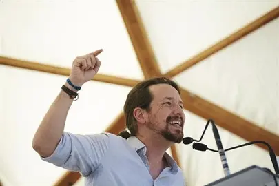 Iglesias pide una alianza PSOE-ERC para echar al PP y solucionar el problema catal&aacute;n