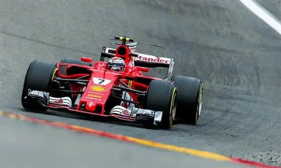 Raikkonen bate el r&eacute;cord de vuelta en el &uacute;ltimo ensayo en Spa-Francorchamps