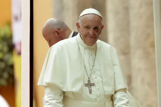 El papa afirma que en la pacificaci&oacute;n de Colombia no se puede obviar a la gente