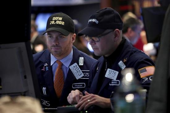 Wall Street abre con pérdidas y el Dow Jones baja un 0,41 %