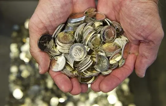 La subida de tipos y los est&iacute;mulos fiscales elevar&aacute;n los ingresos de la banca