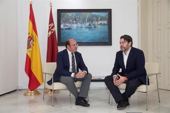 C's y PSOE se reúnen en busca de un gobierno alternativo al del PP en Murcia
