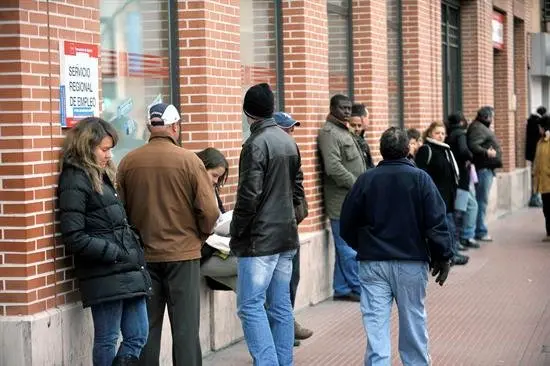 Posparto y desempleo, principales causas reconocidas de depresi&oacute;n