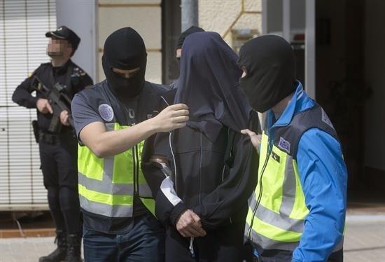 Declaran mañana los tres yihadistas detenidos ayer en Barcelona y Valencia
