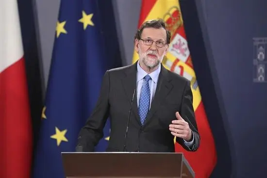 May llama a Rajoy para comentarle la carta de notificaci&oacute;n del "brexit" a la UE