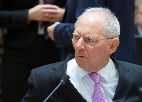 Schäuble aboga por una postura firme de la UE en negociaciones del "brexit"