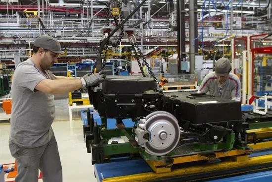 Espa&ntilde;a registra la segunda mayor ca&iacute;da de precios industriales en la UE