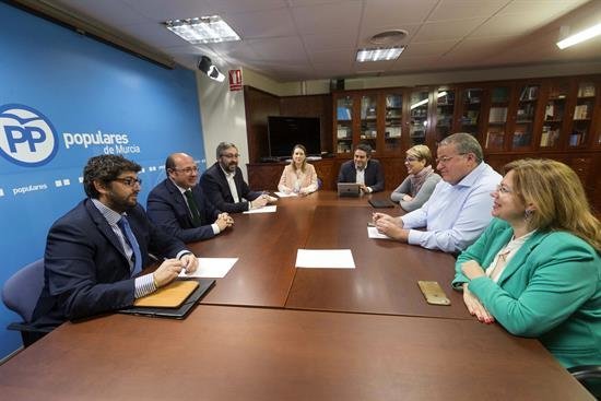 Sánchez convoca a la dirección del PP de Murcia a una reunión "inexcusable"