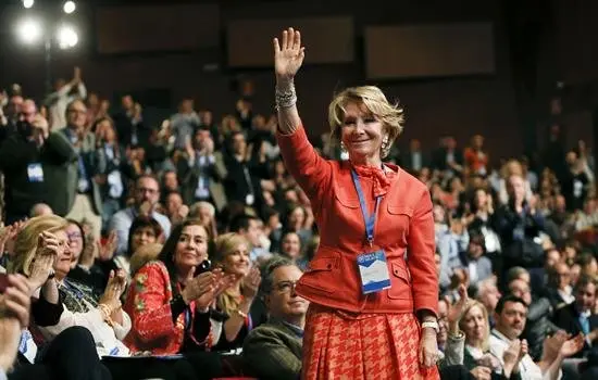 El PSOE pide la dimisi&oacute;n de Esperanza Aguirre