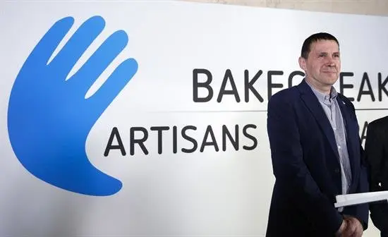 Otegi: El desarme pasar&aacute; a la historia como aportaci&oacute;n inestimable a la paz