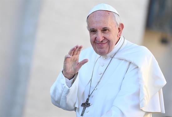 El Vaticano abre la "lavandería del papa" para personas sin hogar