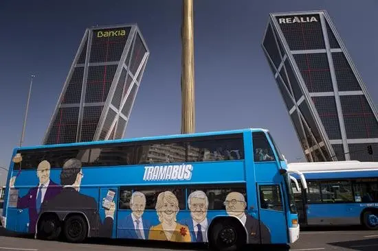 Podemos cancela la ruta del "tramab&uacute;s" por "problemas t&eacute;cnicos" del veh&iacute;culo