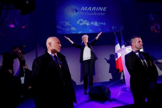 Le Pen: "Es el momento de liberar al pueblo francés"