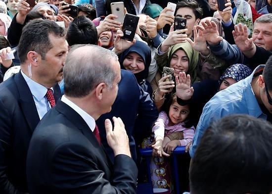 El Gobierno turco despide a otros 4.000 funcionarios por supuesto golpismo