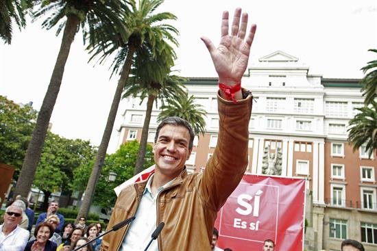 Sánchez pide el voto para un PSOE que "renazca" para liderar la izquierda
